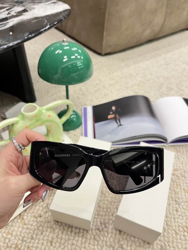 Balenciaga Sunglasses 360